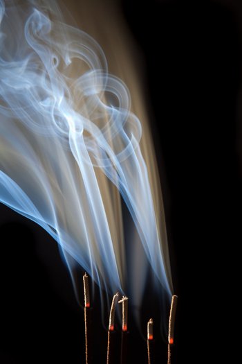 benefits of burning incense