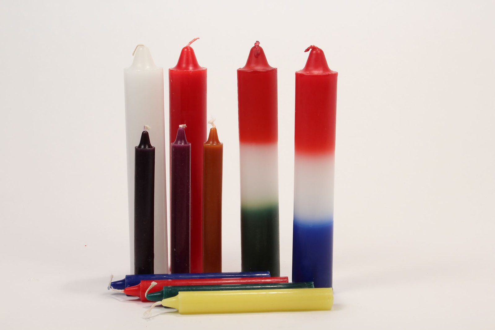 VOTIVE, HOUSEHOLD & JUMBO CANDLES